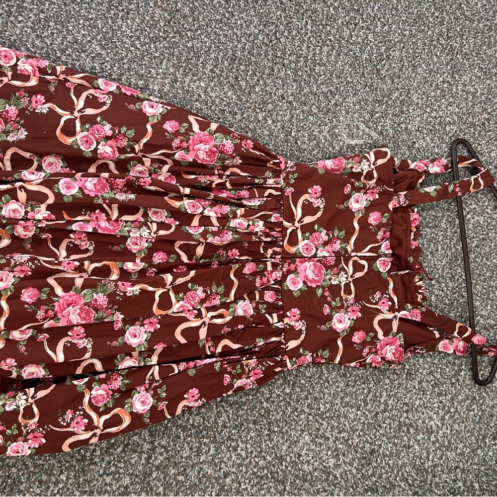 NWOT - Junior Size Emerald Sundae Brown Dress with Pink Rose Print